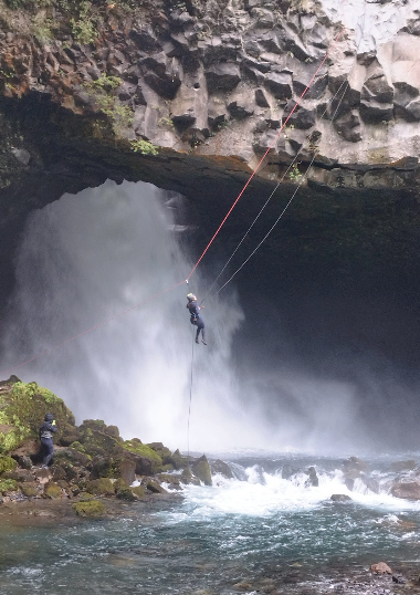 Rappel 🧗‍♂️🌊 🧗‍♂️🌊 🧗‍♂️