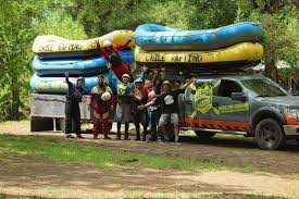 CHILE RAFTING ... Donde la Adrenalina se siente en cada remada 🌊
