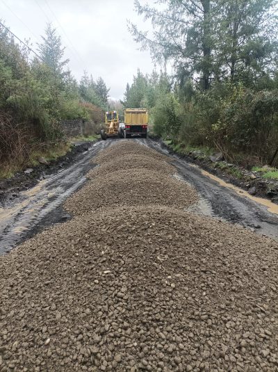 QUIROZ RIQUELME , CONSTRUCTORA Y ARRIENDO DE MAQUINARIA  💪🚜