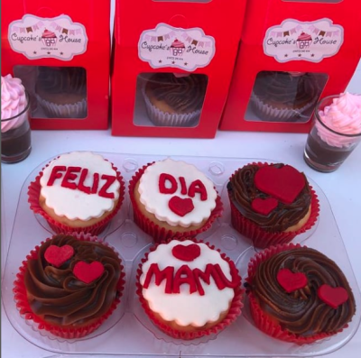 CUPCAKES HOUSE 🍰🧁🎉